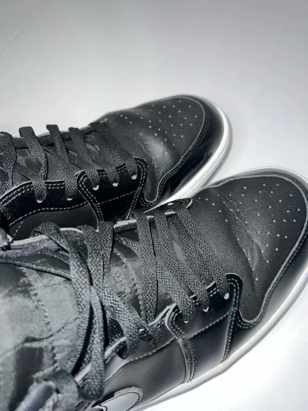 Air Jordan 1 Mid Black Patent Leather Sneakers  Men's size 13